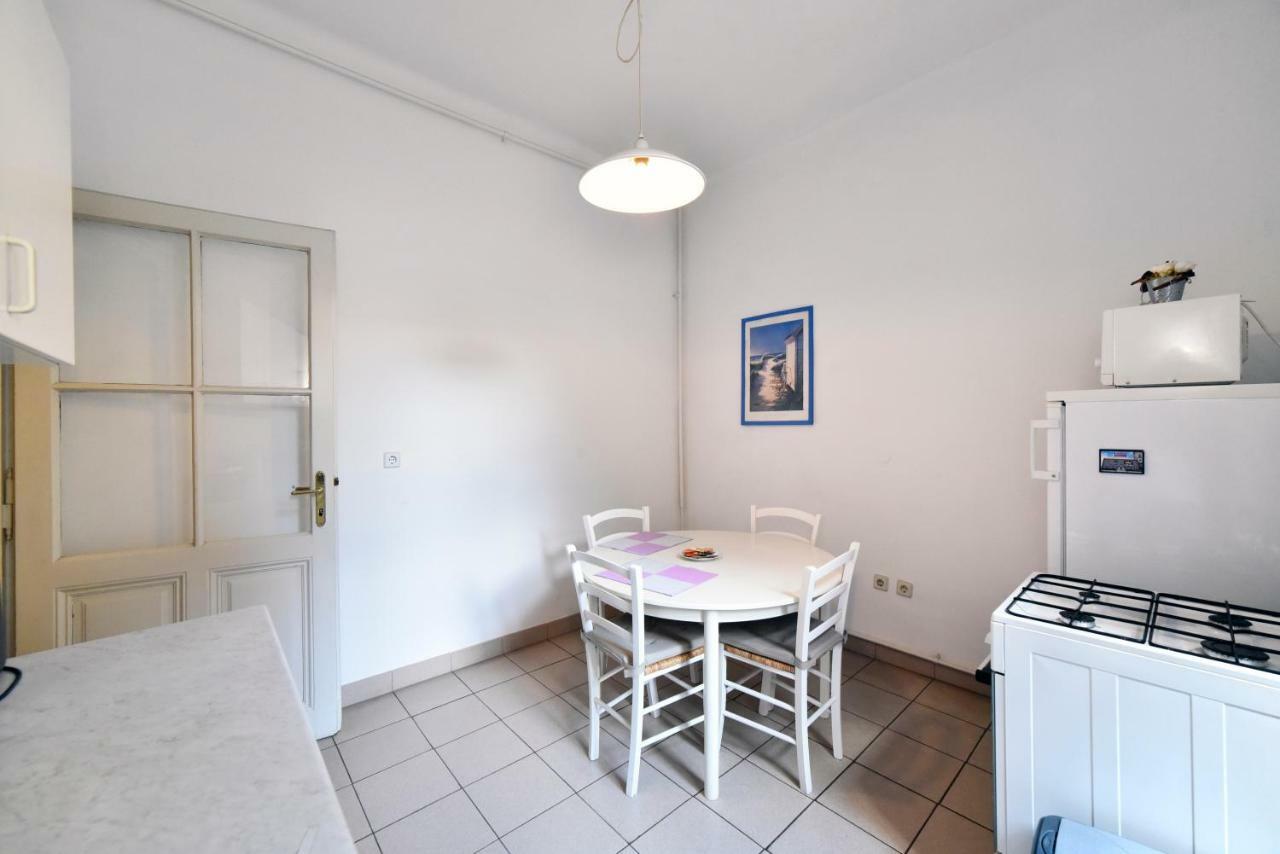 Apartment Central Zagabria Esterno foto